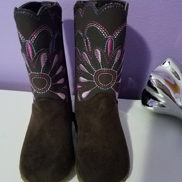 Stride rite Bianca boots - Picture 3 of 5